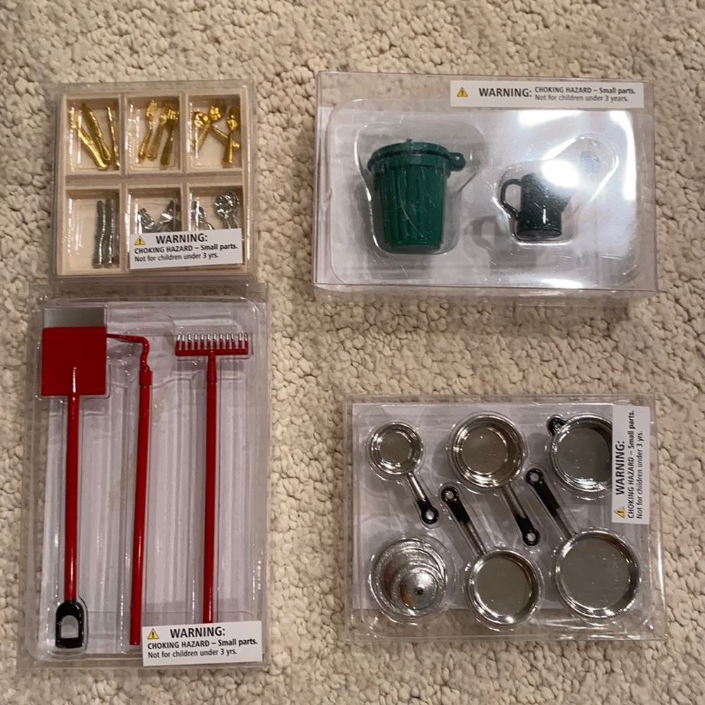 Danish Doll House Accessories